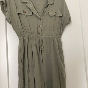 Lucky Brand Petite Women’s Medium Olive Green Button Front Dress